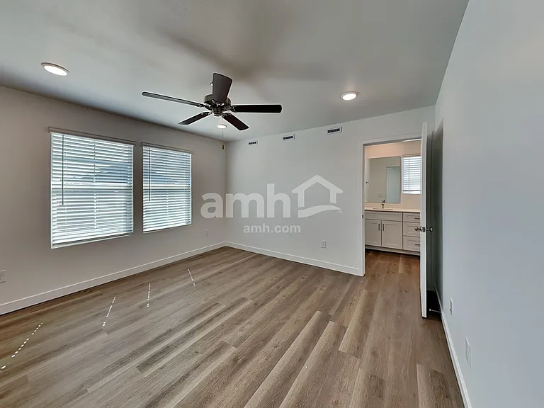 18450 W El Cortez Pl — Photo 11