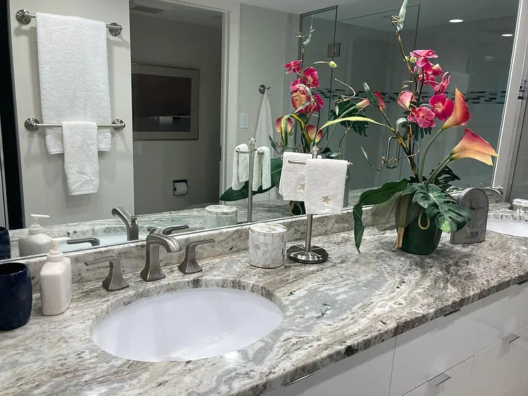 4751 Gulf Shore Blvd N #12 — Photo 16