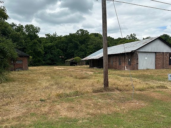 4th image of 0 Railroad St