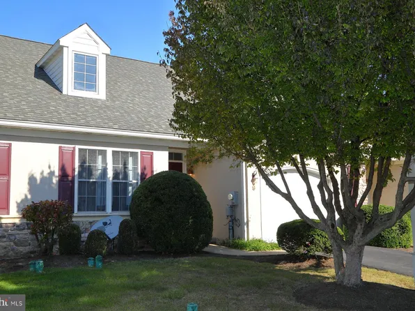 9 York Ct, Lancaster, PA 17602