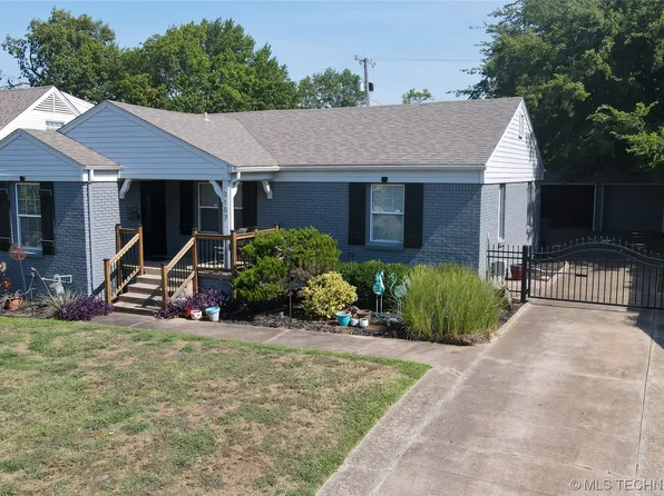 3157 E 21st Pl, Tulsa, OK 74114