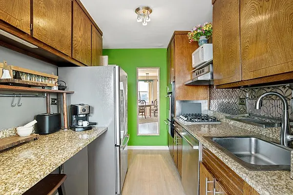 Sold by Douglas Elliman | media 7