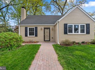 10425 Edgewood Ave, Silver Spring, MD 20901