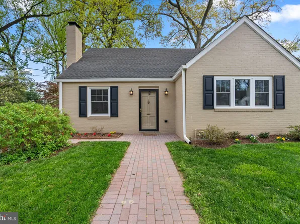 10425 Edgewood Ave, Silver Spring, MD 20901