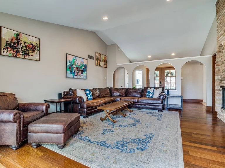12511 Cedar Bend Dr — Photo 8
