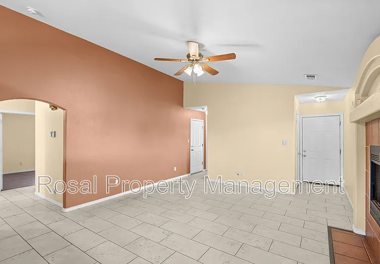 2305 Maiden Grass Rd NW — Photo 3