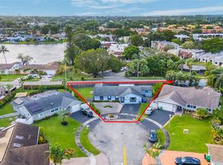 8920 NW 14th St, Hollywood, FL 33024