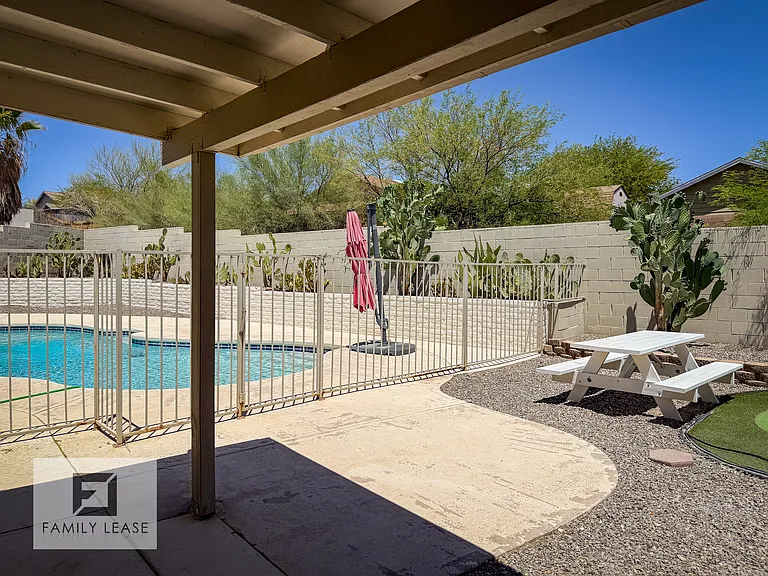 3700 S Serena Ln — Photo 39