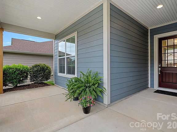 4th image of 7130 Hanging Rock Ct