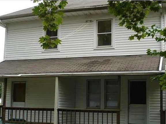 2nd image of 2807 N Main St