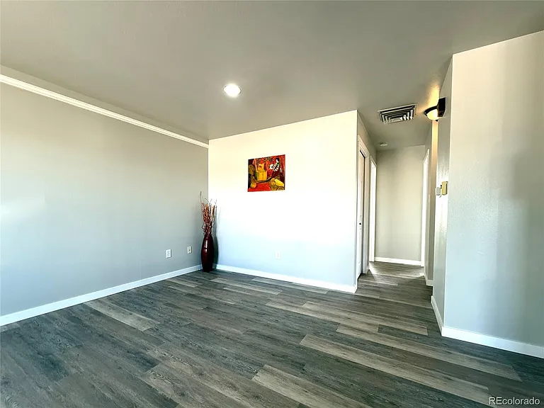 531 S Angus Ave #2 — Photo 37