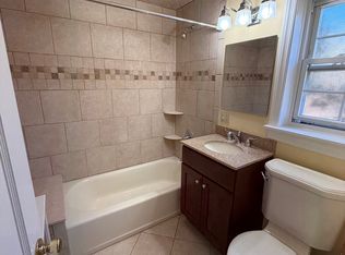 380 Main St APT 36, Chatham, NJ 07928