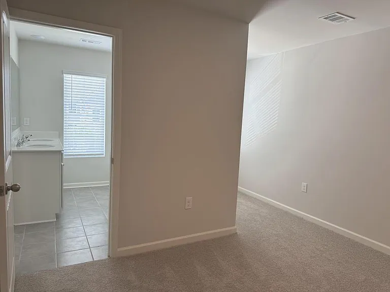 2292 Blue Monarch Dr — Photo 15