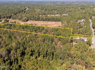 123 Lancashire Lane, Seven Lakes, NC 27376