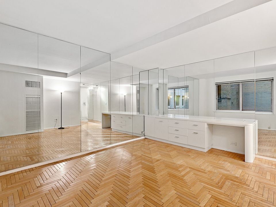 1st image of 106 Central Park S APT 9C