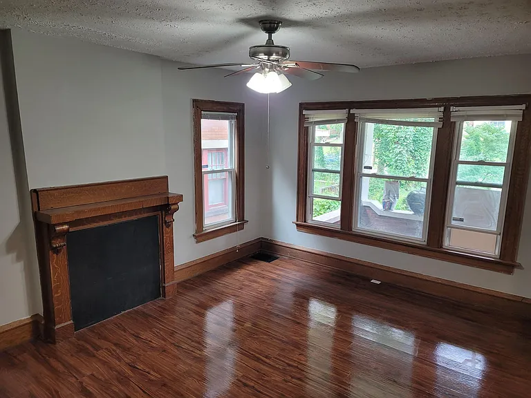 319 E 18th Ave — Photo 9