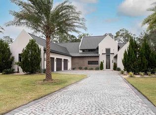 5900 Dahoon Dr, Pensacola, FL 32526