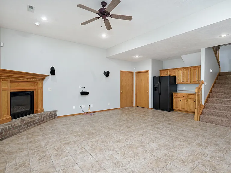 2062 W Willow Lakes Cv — Photo 13