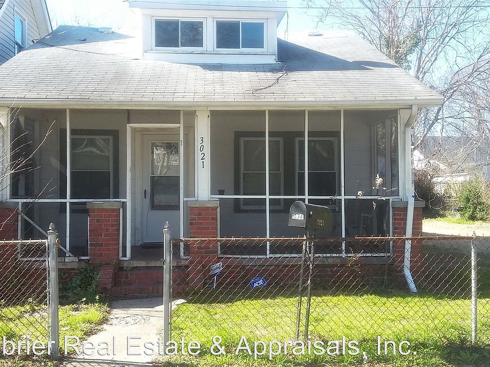 1st image of 3021 Bapaume Ave
