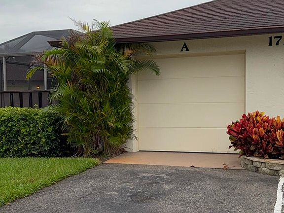 4th image of 1723 Mariners Cove #A
