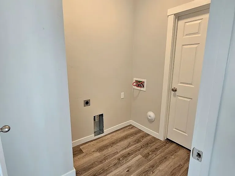 1011 Pirate Cove Dr — Photo 13