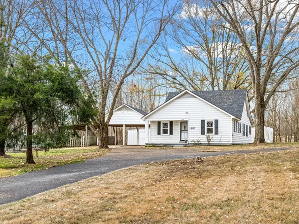 1807 Old Memphis Rd, Covington, TN 38019