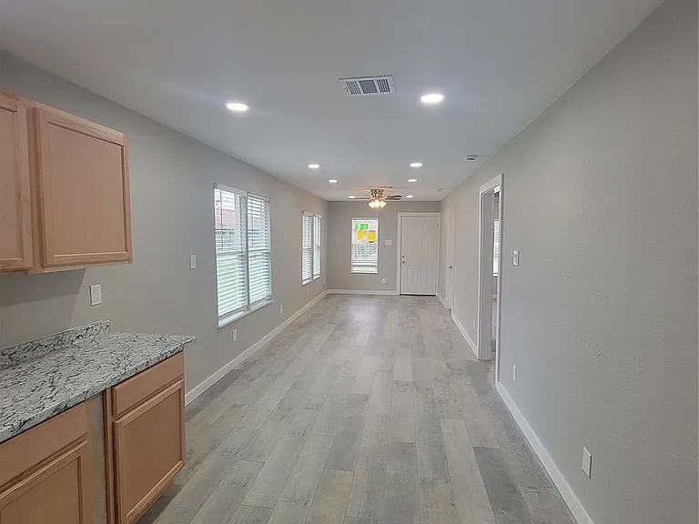 5109 Earline St — Photo 3