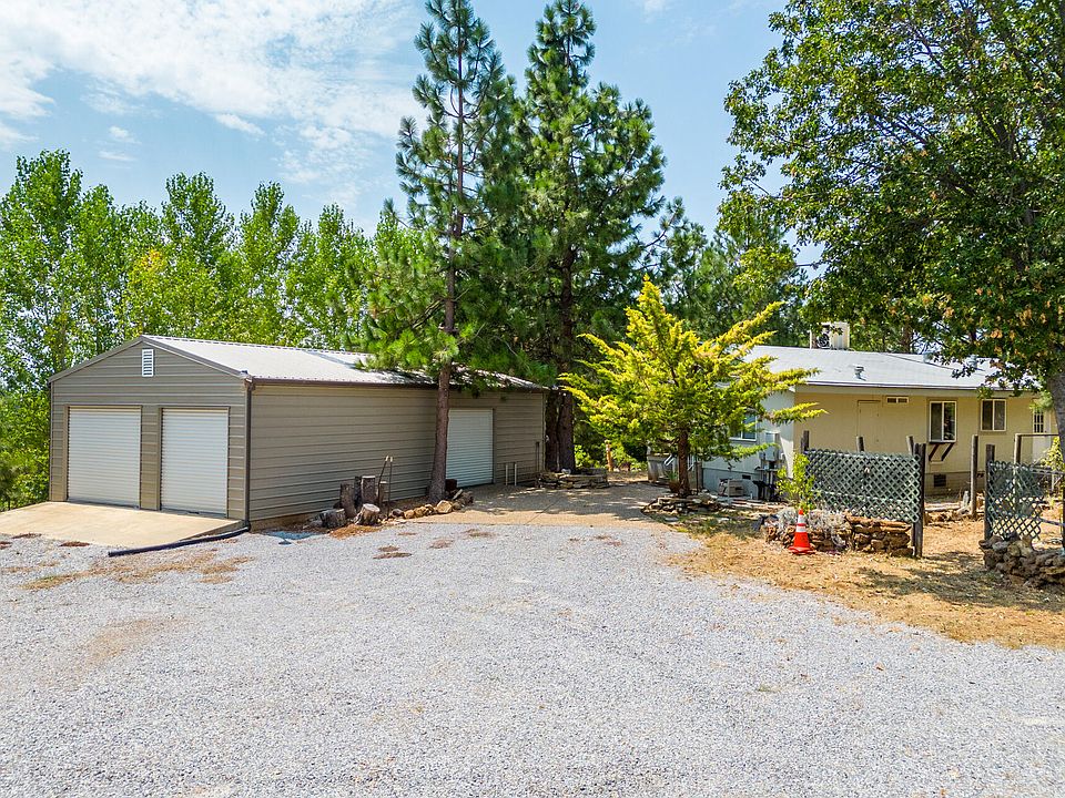 1st image of 18058 Cabin Ln