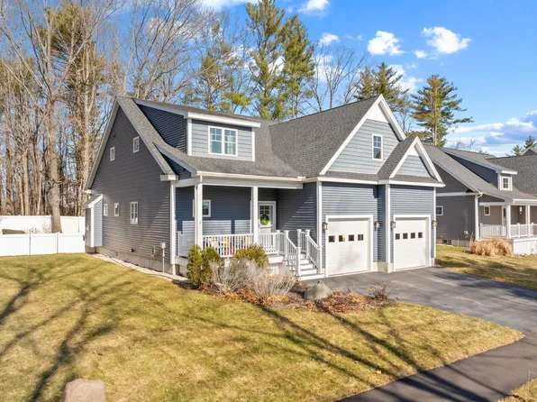 12 Red Barn Drive, Dover, NH 03820