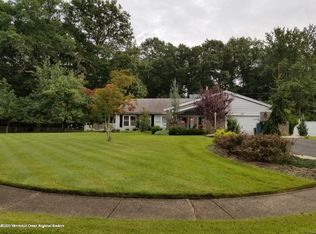 31 Sugarbush Rd, Howell, NJ 07731