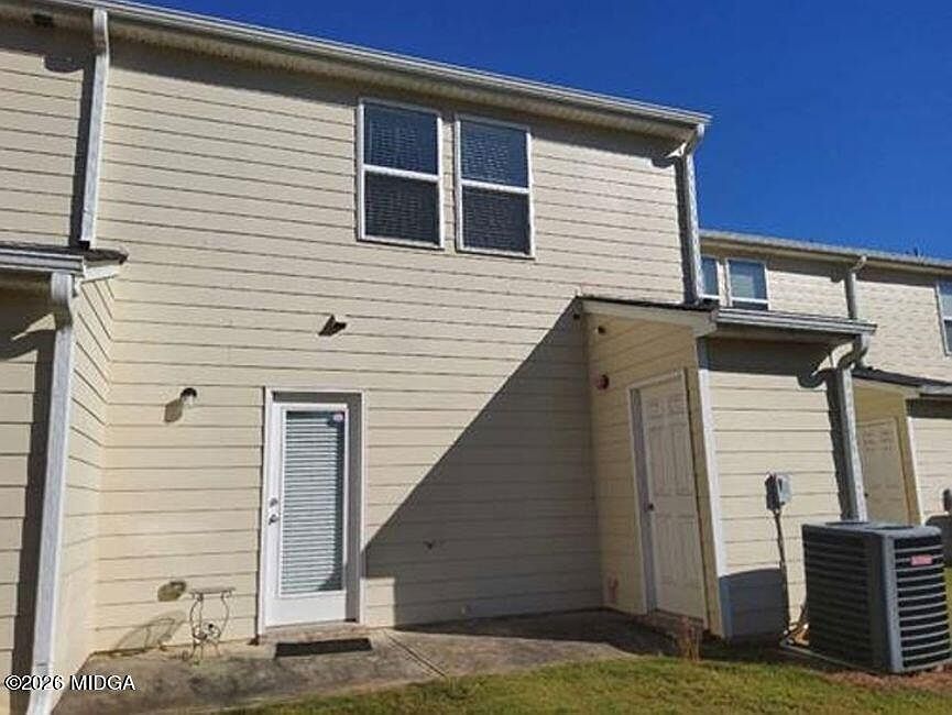 2nd image of 6258 Ellenwood Dr