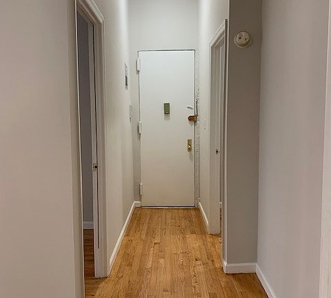 2nd image of 184 W 4th St APT 4
