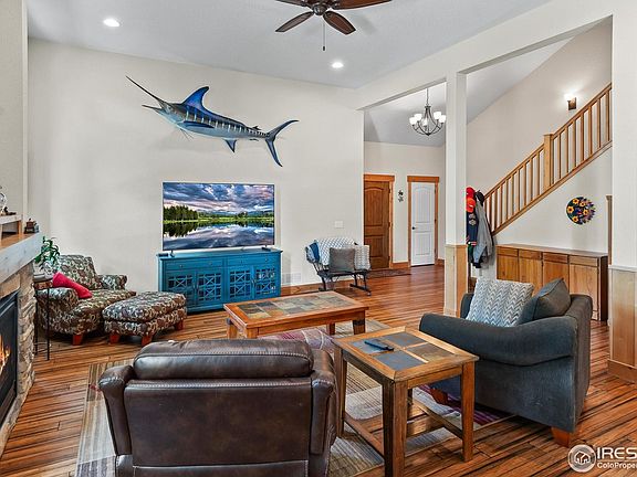 4th image of 2862 Ariel Dr