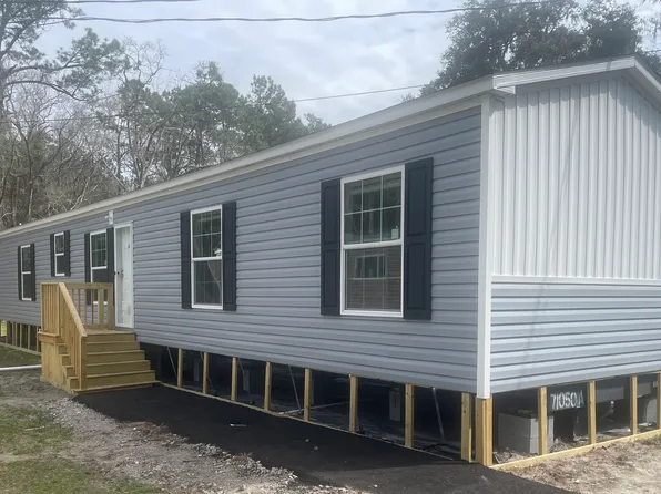 5 Bearden Dr, Brunswick, GA 31520