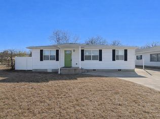 939 E 6th St, Ada, OK 74820