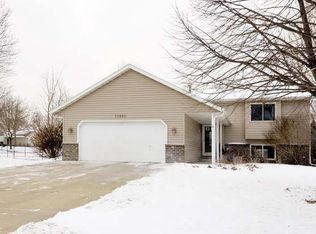 13990 Yosemite Ave S, Savage, MN 55378