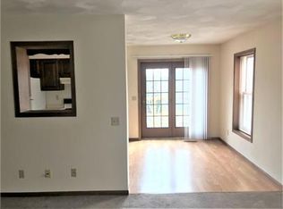 3001 Cimarron Trl, Madison, WI 53719