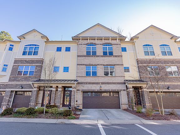 3rd image of 317 View Dr