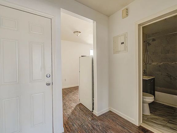 3rd image of 72-47 Metropolitan Ave #2