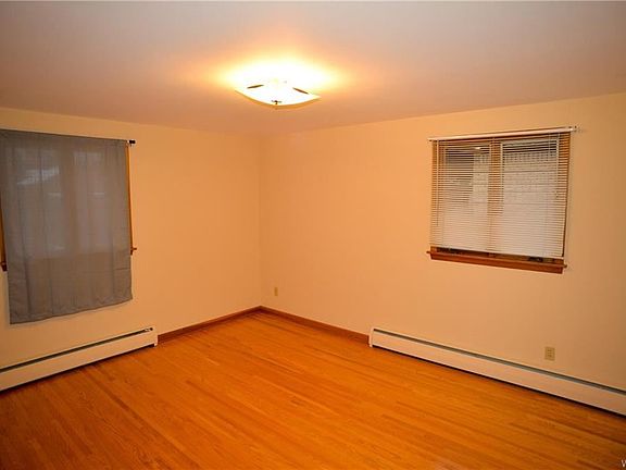 3rd image of 31 Alder Pl