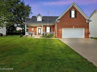 337 Vineland Place Dr, Vine Grove, KY 40175