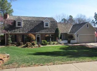 408 Crown Colony Rd, Edmond, OK 73034