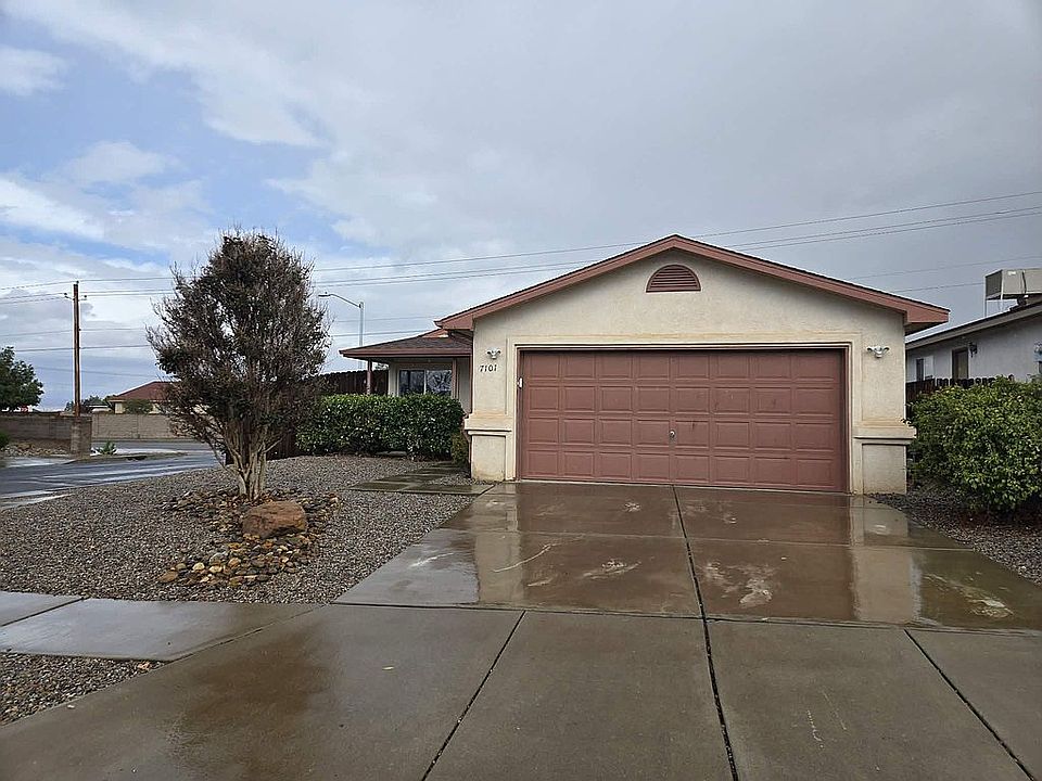 1st image of 7101 Tourmaline Rd NE