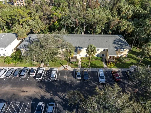 3001 58th Ave S APT 901, Saint Petersburg, FL 33712