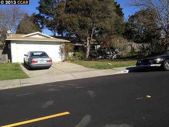 2nd image of 2481 Shawn Dr