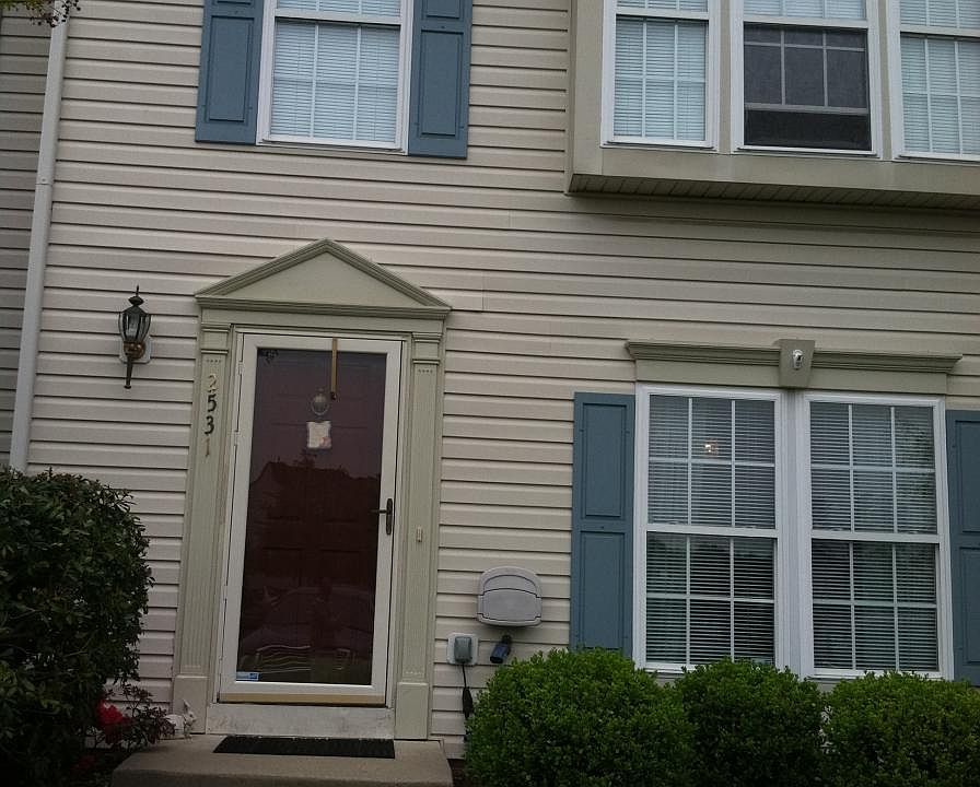 1st image of 2531 Mountain Ash Cir