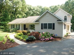 945 Hilltop Rd, Arnold, MD 21012