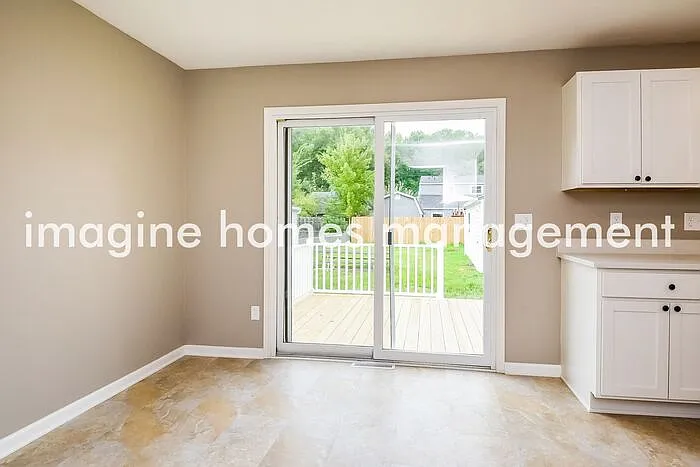 5271 Broad Blvd — Photo 6