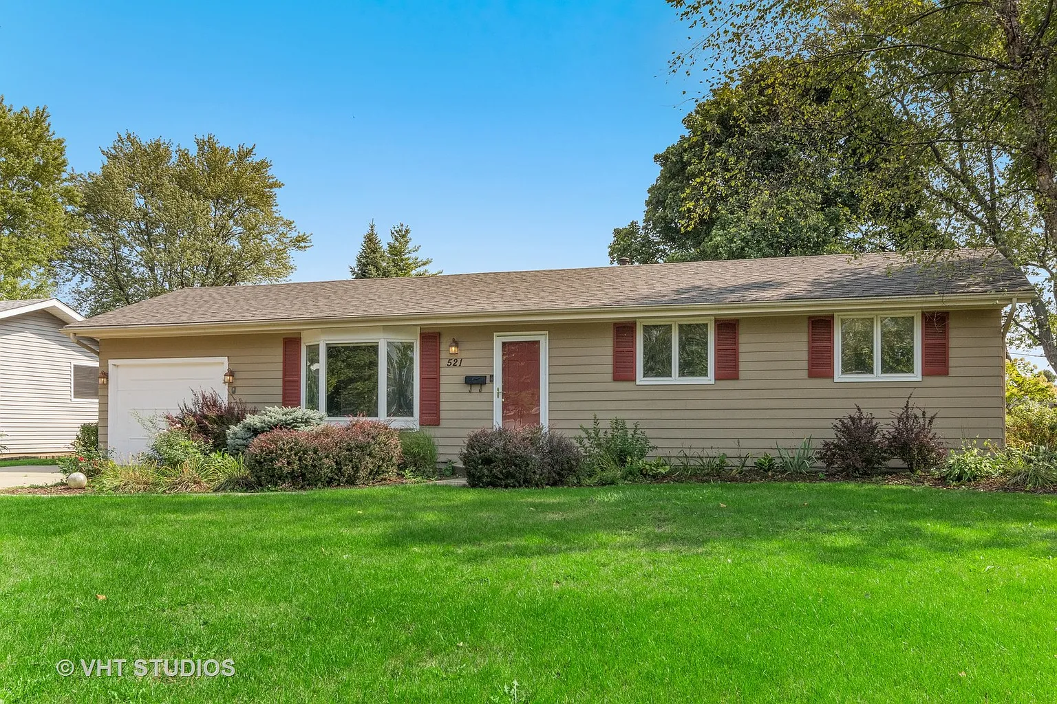 521 Arrowhead Trl photo 1
