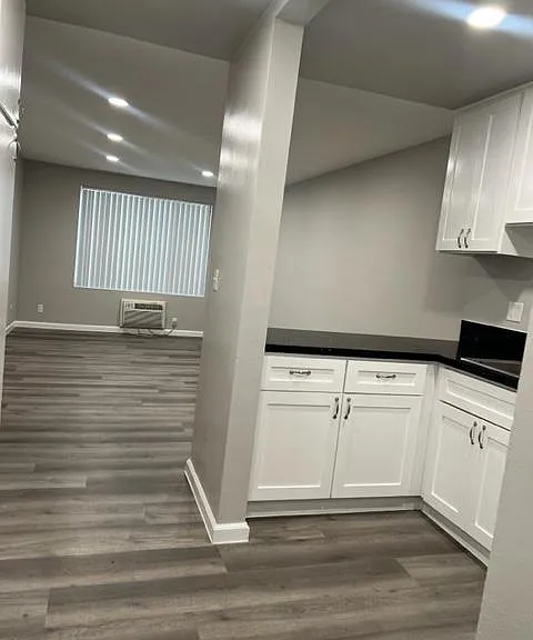 Woodbridge Village Apartments — Photo 14
